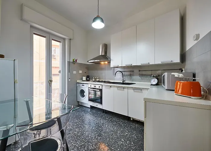Modern Comfort Steps From Tiburtina Station